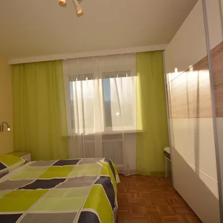 Low Budget Areit Lozano By Ged Appartement