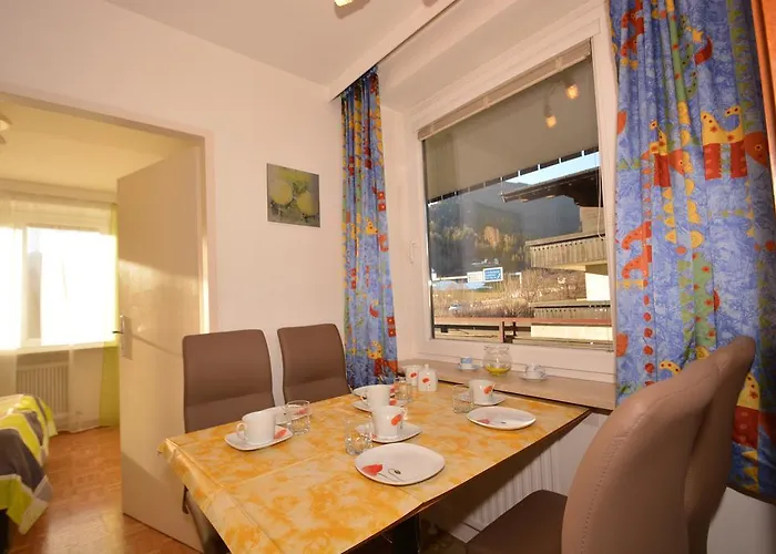 Lejlighed Low Budget Areit Lozano By Ged Zell am See