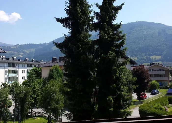 Lejlighed Low Budget Areit Lozano By Ged